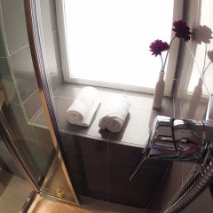 Отель Hulot B&B Valencia