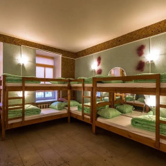 Хостел Time at the Red Gate Кровать в мужском общем номере двухъярусные кровати фото 5
