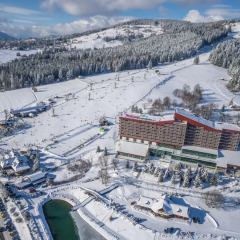 Отель Mercure Kasprowy Zakopane Польша, Закопане - отзывы, цены и фото номеров - забронировать отель Mercure Kasprowy Zakopane онлайн спортивное сооружение фото 2