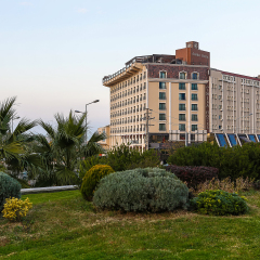 Almira Hotel Thermal Spa & Convention Center Турция, Бурса - 1 отзыв об отеле, цены и фото номеров - забронировать отель Almira Hotel Thermal Spa & Convention Center онлайн