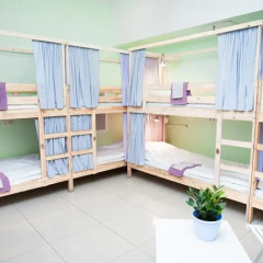 Гостиница FriendHouse Хостел в Москве 7 отзывов об отеле, цены и фото номеров - забронировать гостиницу FriendHouse Хостел онлайн Москва комната для гостей фото 10