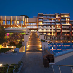 Отель Maestral Resort & Casino Черногория, Будва - 1 отзыв об отеле, цены и фото номеров - забронировать отель Maestral Resort & Casino онлайн вид на фасад