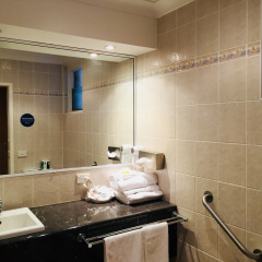Comfort Inn Bushmans In Parkes Australia From 105 Photos