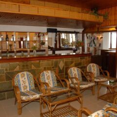 Galini Anissaras Hotel гостиничный бар