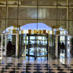 Отель Azura Deluxe Resort & Spa - All Inclusive интерьер отеля