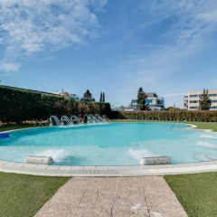 Отель Barcelona Airport Hotel Испания, Эль-Прат-де-Льобрегат - 3 отзыва об отеле, цены и фото номеров - забронировать отель Barcelona Airport Hotel онлайн бассейн