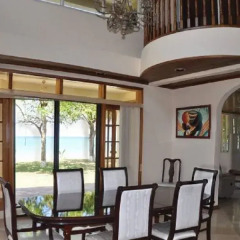 Отель Paradise Majestic Beachfront гостиничный бар
