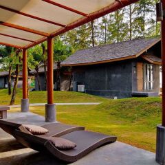 Отель Twin Lotus Resort and Spa - Adults Only Ланта фитнесс-зал фото 2