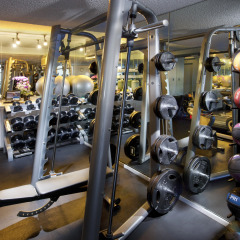 Отель Chamberlain West Hollywood фитнесс-зал
