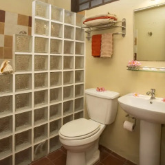 Отель Reef Retreat Boracay Филиппины, остров Боракай - отзывы, цены и фото номеров - забронировать отель Reef Retreat Boracay онлайн ванная
