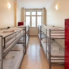 All In Hostel Кровать в женском общем номере