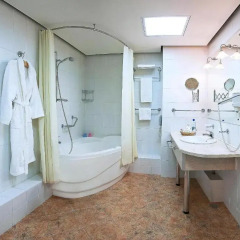 Гостиница Вознесенский 4* Люкс Бизнес с различными типами кроватей фото 6