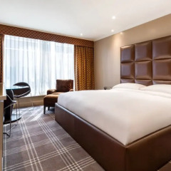Отель Radisson Blu Edwardian Heathrow 4* Улучшенный номер с различными типами кроватей
