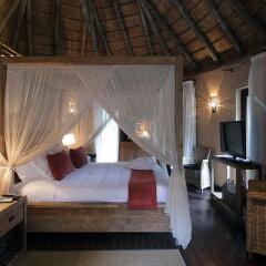 Отель Pululukwa Lodge комната для гостей
