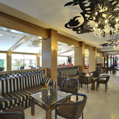 Corolla Hotel гостиничный бар