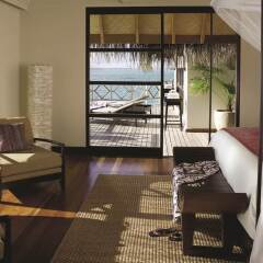 Отель Four Seasons Maldives At Kuda Huraa интерьер отеля