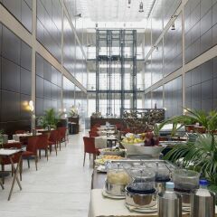Отель DoubleTree by Hilton Turin Lingotto Италия, Турин - 1 отзыв об отеле, цены и фото номеров - забронировать отель DoubleTree by Hilton Turin Lingotto онлайн питание фото 2