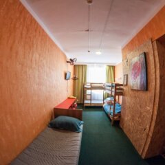 Хостел Хабаровск B&B Кровать в общем номере с двухъярусной кроватью фото 17