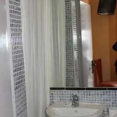 Отель Hostal Alcobia ванная