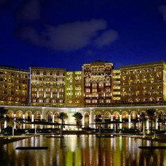 Отель The Ritz-Carlton Abu Dhabi Grand Canal Абу-Даби вид на фасад фото 2