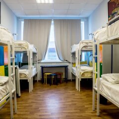 Хостел Аква Кровать в общем номере фото 6