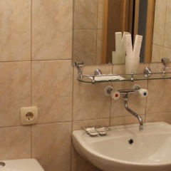 Гостиница Baikalov Ostrog Hotel на Ольхоне отзывы, цены и фото номеров - забронировать гостиницу Baikalov Ostrog Hotel онлайн Ольхон ванная