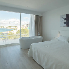 Отель Els Pins Resort & Spa 4* Люкс с различными типами кроватей фото 5