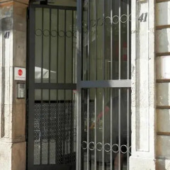 Отель Barcelona Central Garden Барселона вид на фасад фото 2