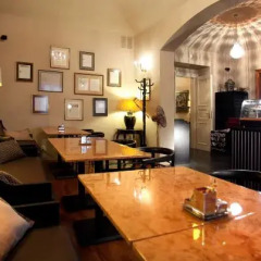 Отель Hunger Wall Residence Прага гостиничный бар