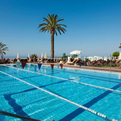 Hotel Fuerte Marbella бассейн фото 4