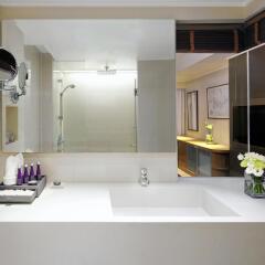 Отель Avani Atrium 5* Номер Avani premier фото 2