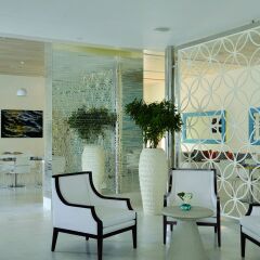 Отель The Ritz-Carlton Abu Dhabi Grand Canal Абу-Даби бассейн фото 3
