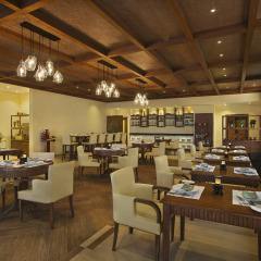 Отель DoubleTree by Hilton Resort & Spa Marjan Island питание