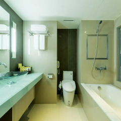 Отель Executive Club At Windsor Бангкок ванная фото 5