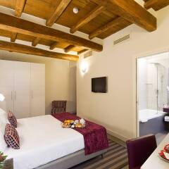 Отель Trevi Palace Luxury Inn Номер Делюкс с различными типами кроватей