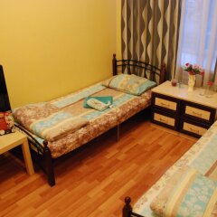Хостел GooDHoliday Стандартный номер с 2 отдельными кроватями фото 5
