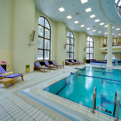 Империал Парк Отель & SPA бассейн