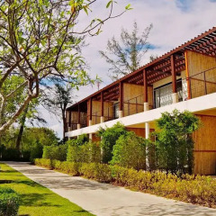 Отель Twin Lotus Resort and Spa - Adults Only Ланта вид на фасад фото 3