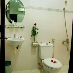 Queen Hotel Нячанг ванная фото 2
