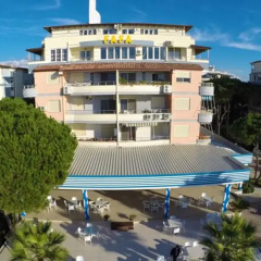 Отель Resort Fafa Голем вид на фасад