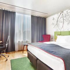 Отель Holiday Inn Helsinki City Centre 4* Представительский номер с различными типами кроватей