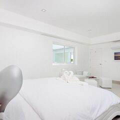 Отель Luxury 5 star beach villa 8 beds комната для гостей фото 2