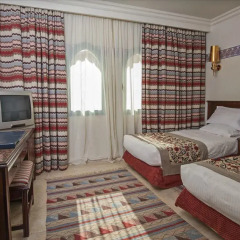 Отель SUNRISE Garden Beach Resort & Spa - All Inclusive Египет, Хургада - 9 отзывов об отеле, цены и фото номеров - забронировать отель SUNRISE Garden Beach Resort & Spa - All Inclusive онлайн комната для гостей фото 7