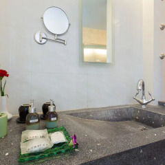 Отель The Bliss Suite Patong Люкс повышенной комфортности с различными типами кроватей фото 8