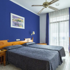 Hotel Neptuno комната для гостей