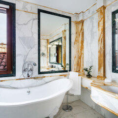 Baglioni Hotel Luna 5* Люкс с различными типами кроватей фото 14
