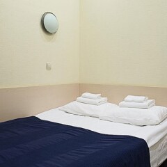 Капсульный Отель Воздушный Экспресс Шереметьево сейф в номере