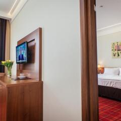 Best Western PLUS Centre Hotel (бывшая гостиница Октябрьская Лиговский корпус) 4* Люкс с разными типами кроватей фото 7