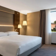 Отель Sheraton Nizhny Novgorod Kremlin Полулюкс