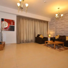 Отель Vacation Holiday Homes - Jumeirah Beach Residences комната для гостей фото 8